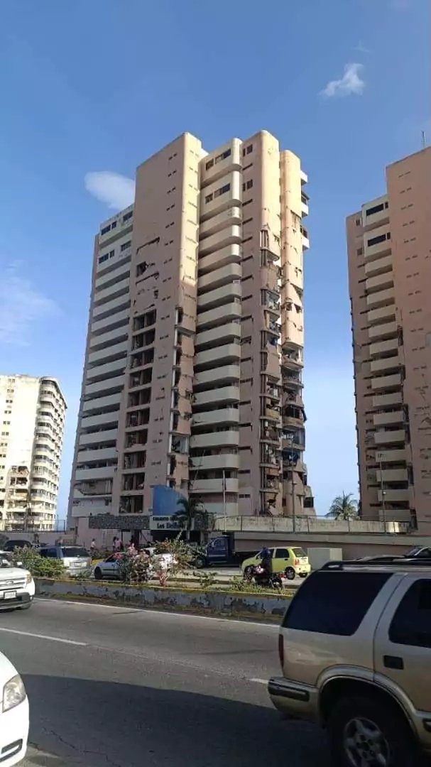 The building housing the apartment the amnbasador