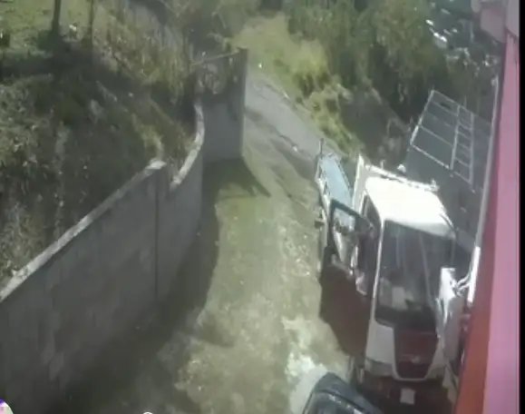 Grays Hill Resident Demands Road Repairs After Truck Crashes Into Home