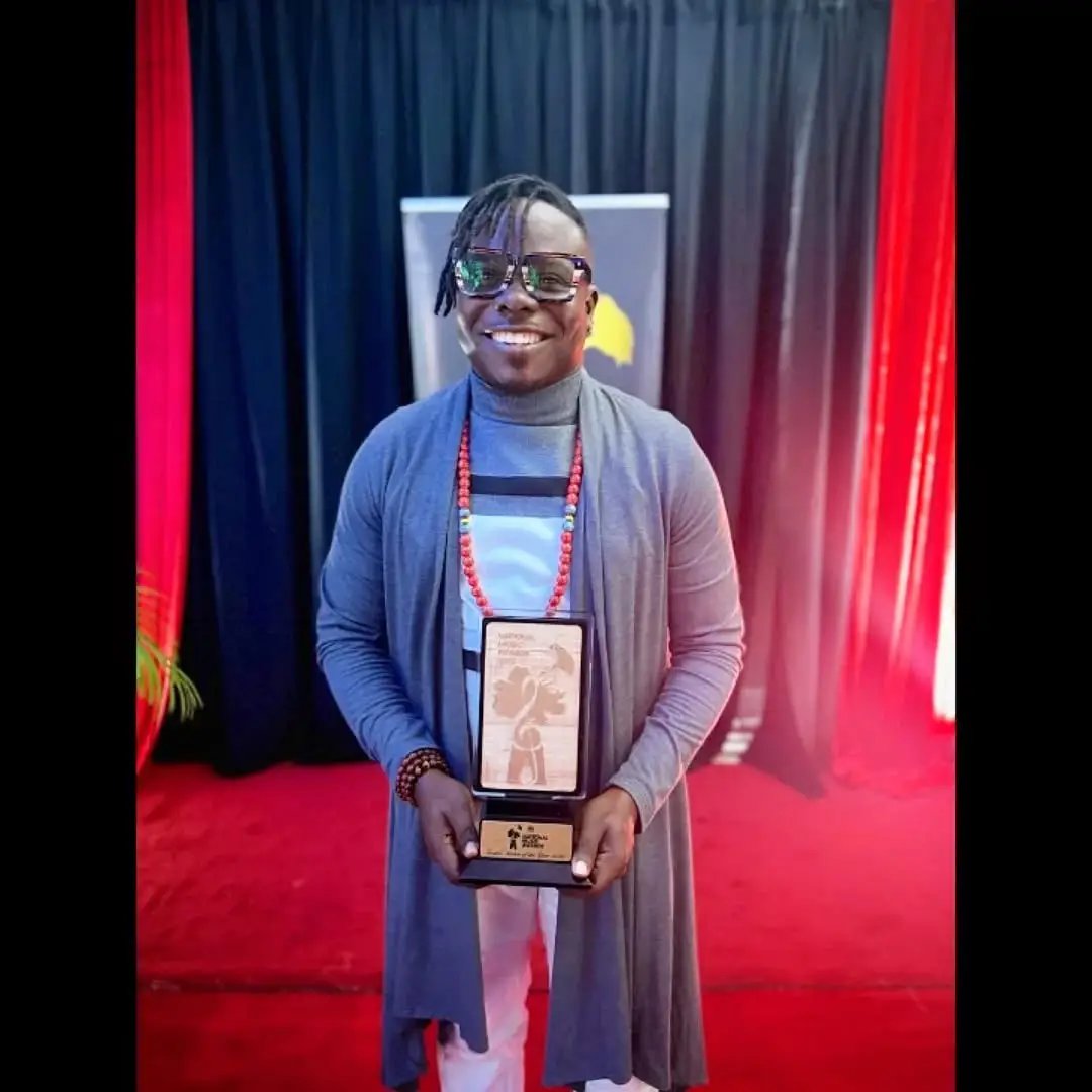 Rashid Walker Named Gospel Artist of the Year at National Music Awards