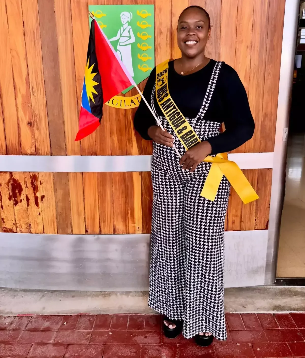 Milove Fontaine Crowned Miss Elegantly Plus Caribbean Queen 2026
