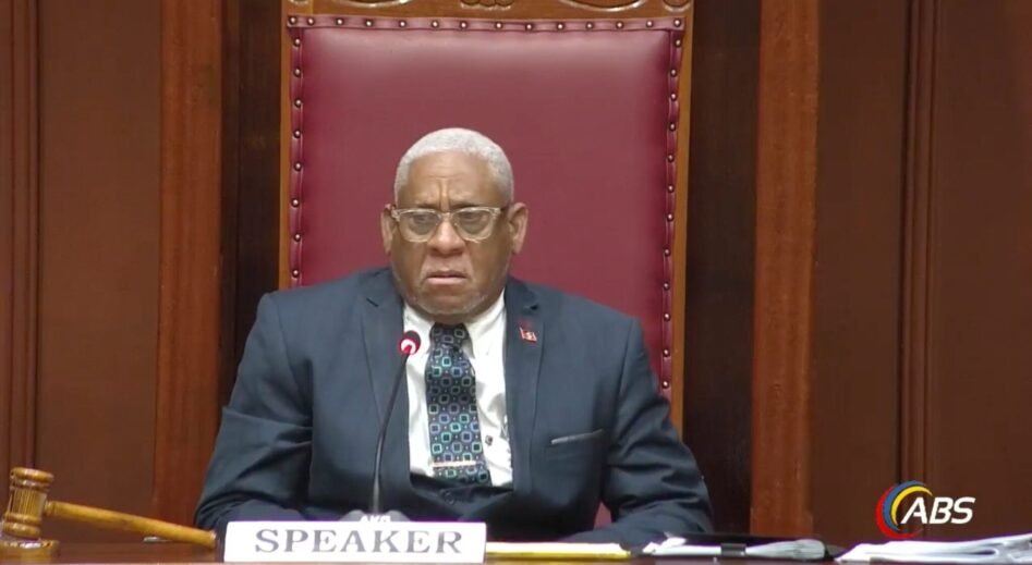 House Speaker Pushes Back on Bias Claims During New Parliamentary Session