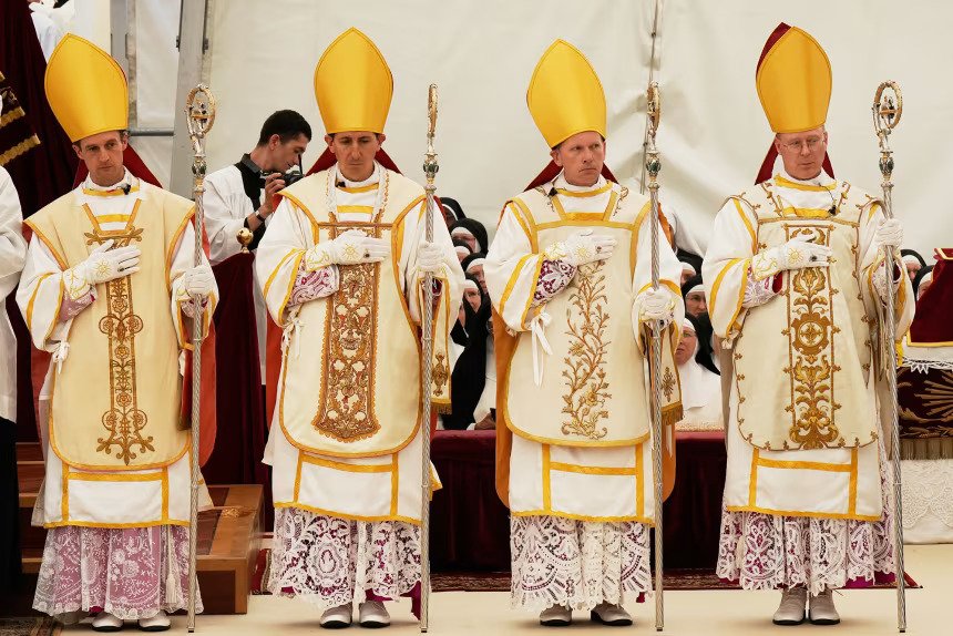 Vatican Excommunicates Breakaway Catholic Group After Defiance of Pope Leo XIV