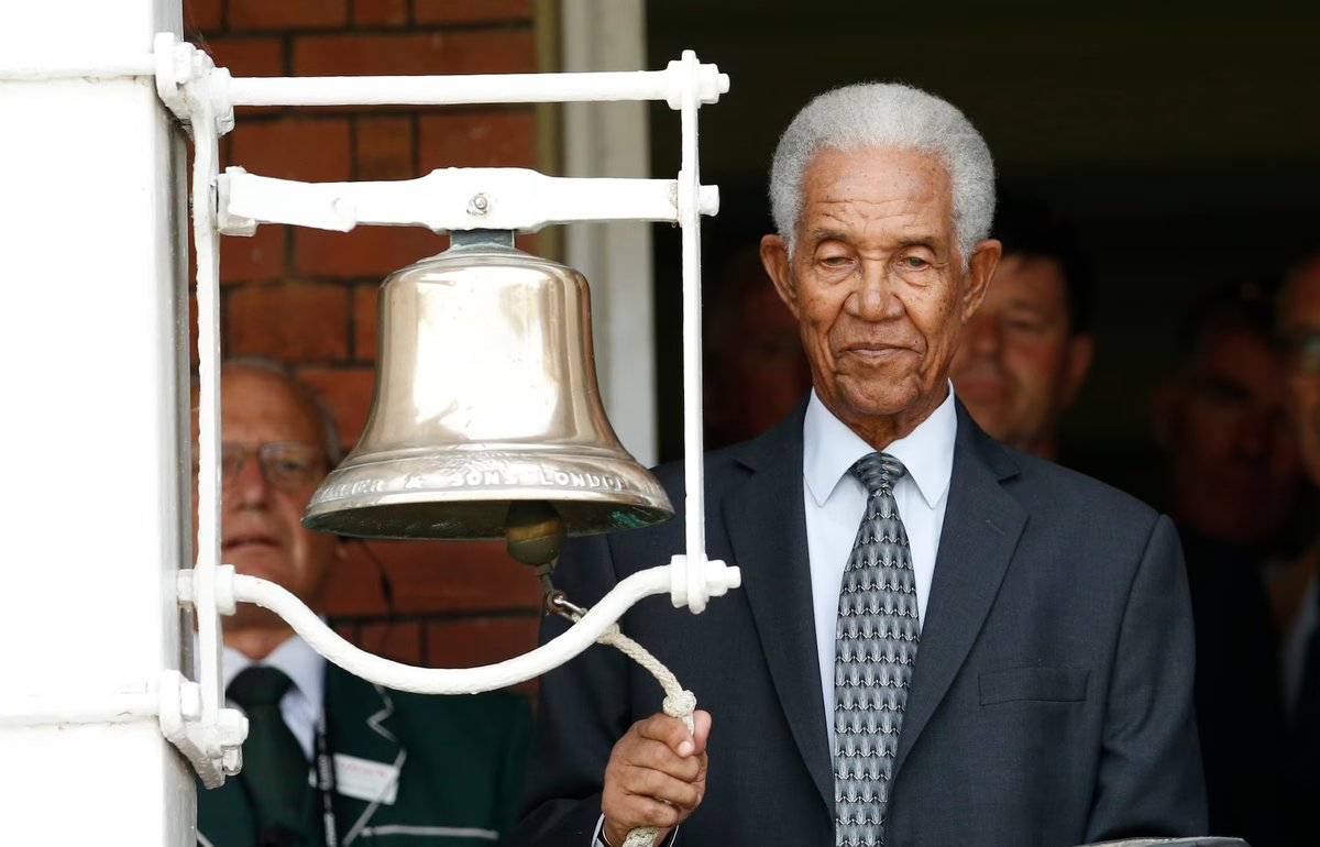 PM Browne Pays Tribute to Cricket Legend Sir Garfield Sobers