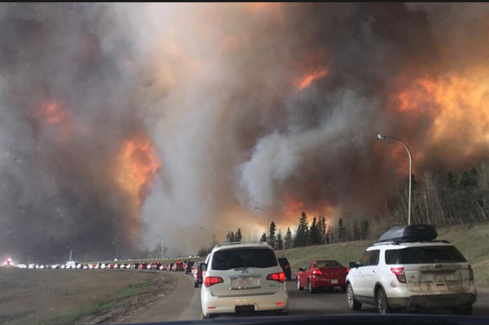 Over 800 Canadian Wildfires Spread Hazardous Smoke Into US as World Cup Concerns Mount