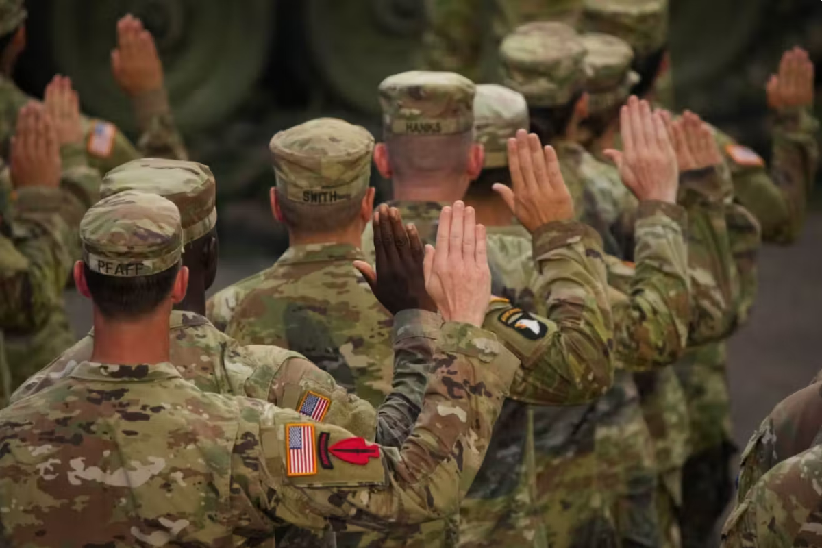 US to Begin Automatically Registering Young Men for Military Draft in December
