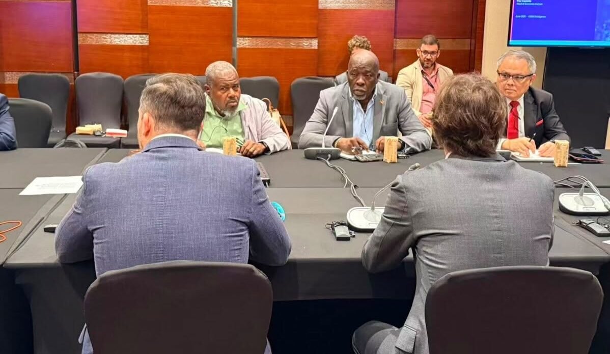 Minister Nicholas Meets Huawei Executives in China to Drive Digital Transformation