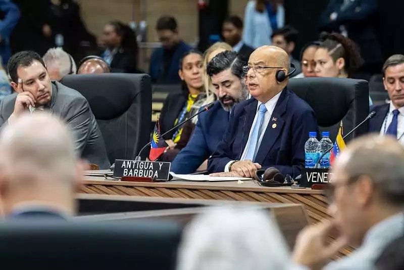 Sanders Backs UN Haiti Force, Warns OAS Financial Crisis Threatens Hemisphere